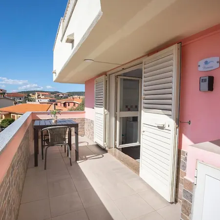Ponente Vista Mare A 300m Appartement